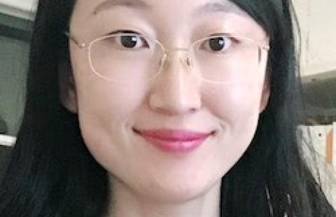 Yan Li headshot
