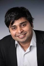 nikhil padhye headshot