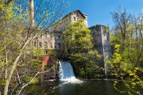 no caption: Dart’s Stone Mill in Rockville, CT